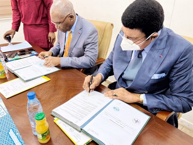 Signature de la convention IMPM-ANOR