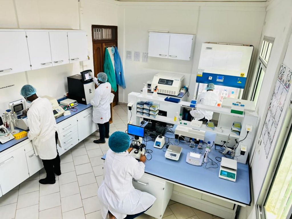 CRSPP IBHI inside lab
